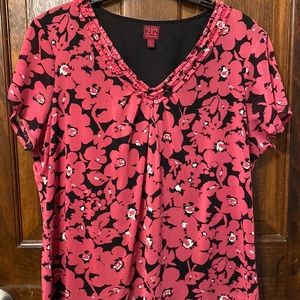 212 collection women’s short sleeve floral blouse.